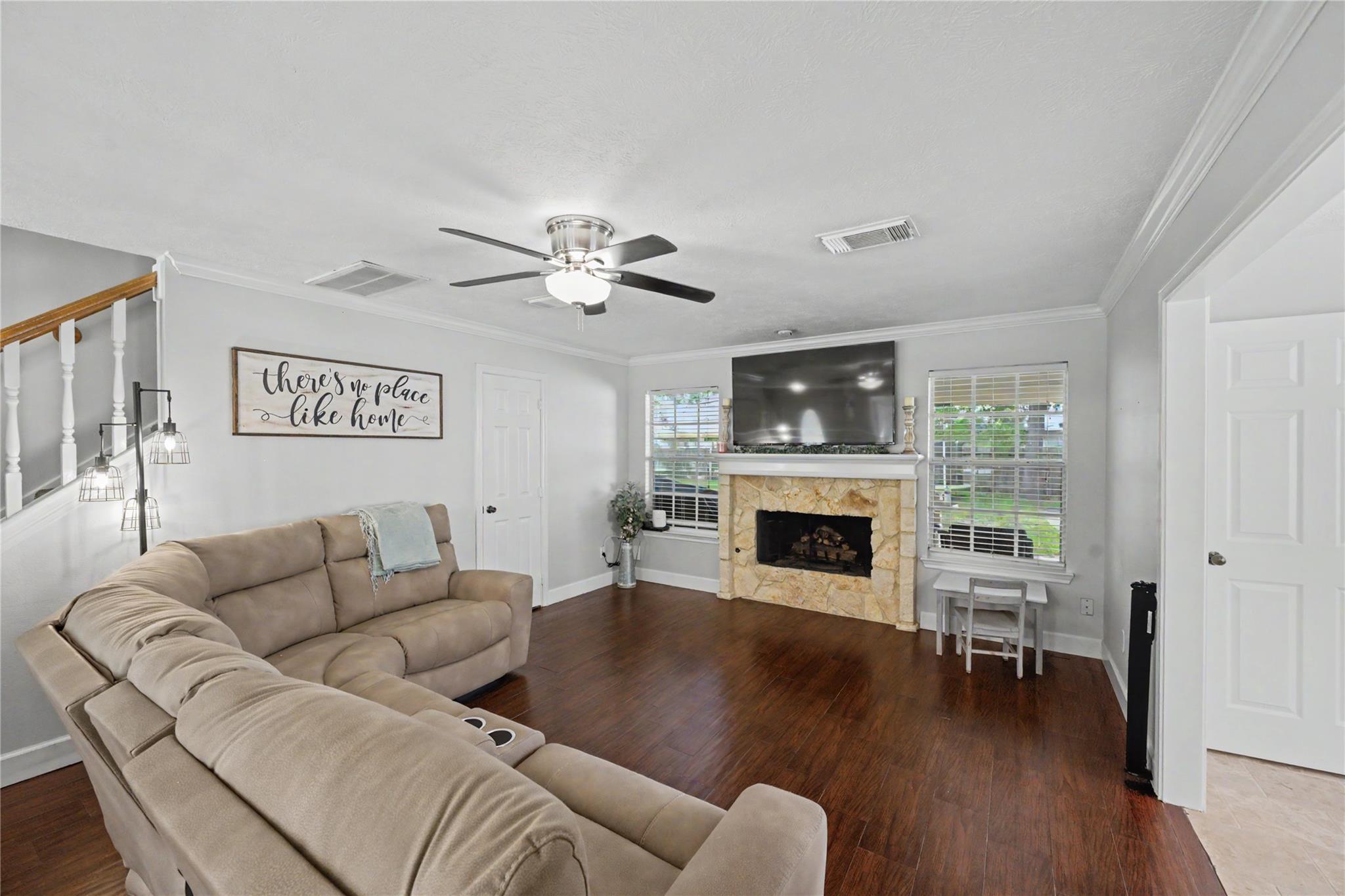 2910 & 2914 Skimmer Way