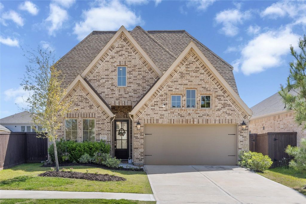 Photo of 16334 Silver Emperor Street, Humble, TX 77346 (MLS # 84525320)