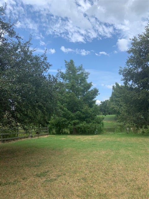 Photo of 31318 Lower Oxbow Trace, Fulshear, TX 77441 (MLS # 98980118)