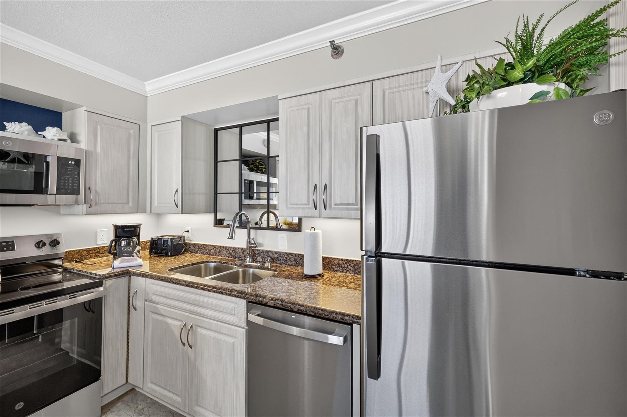 5220 Seawall Boulevard 1138A