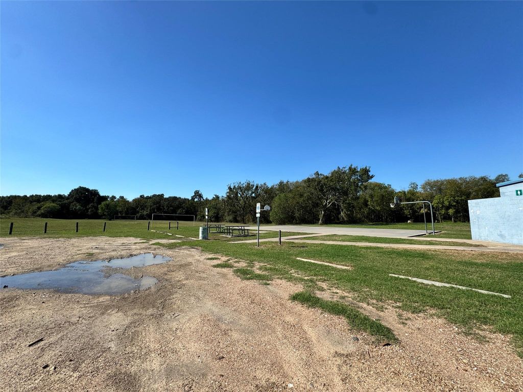 Photo of 506 2nd Street, Eagle Lake, TX 77434 (MLS # 14382615)