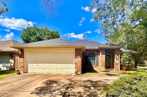 Photo of 17202 Rancho Verde Way, Houston, TX 77095 (MLS # 48514577)