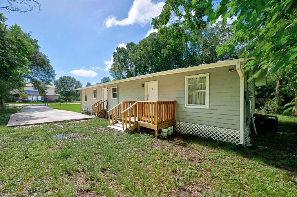 Photo of 13703 Segrest Drive, Houston, TX 77047 (MLS # 514637)