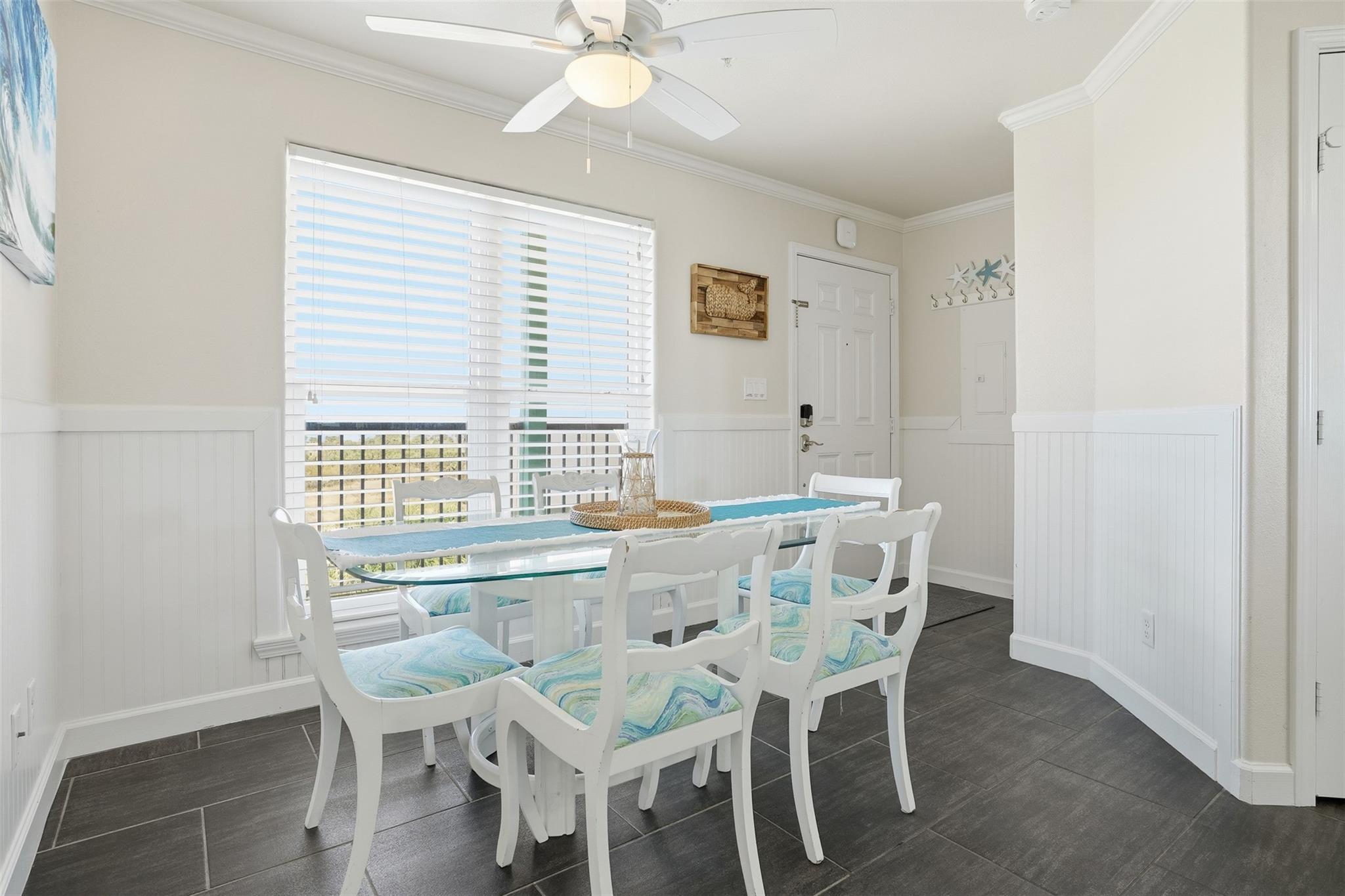 9520 Seawall Boulevard 353