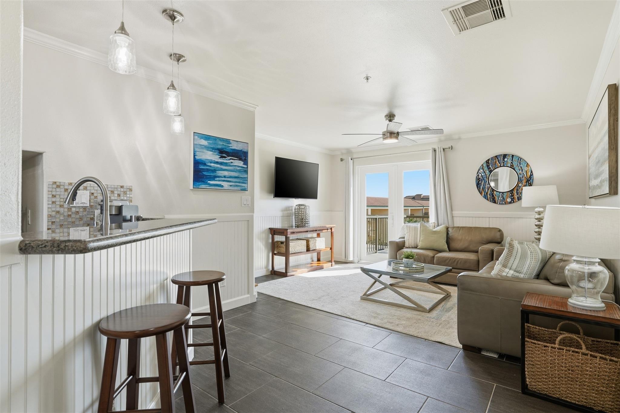 9520 Seawall Boulevard 353