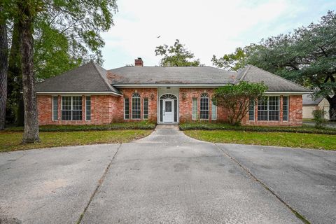 Tiny photo for 2026 Players Path, Houston, TX 77339 (MLS # 70354552)