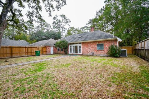 Tiny photo for 2026 Players Path, Houston, TX 77339 (MLS # 70354552)