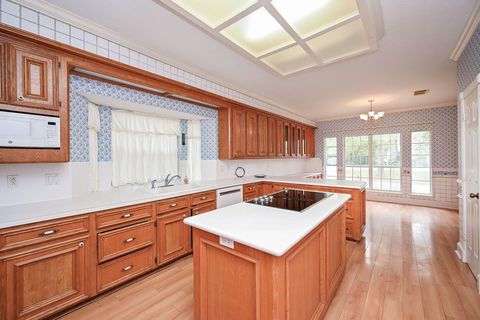 Tiny photo for 2026 Players Path, Houston, TX 77339 (MLS # 70354552)