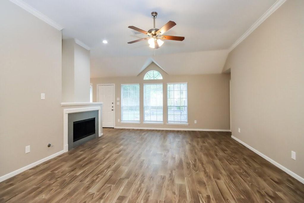 Photo of 1414 Summer Rain Drive, Houston, TX 77339 (MLS # 56592814)