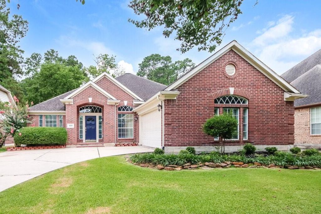 Photo of 1414 Summer Rain Drive, Houston, TX 77339 (MLS # 56592814)