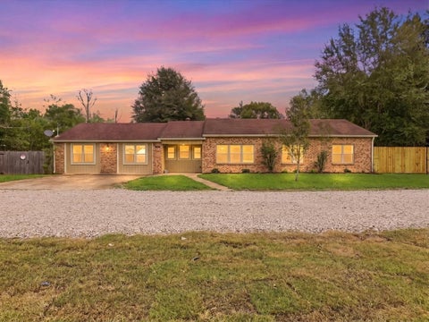Photo of 416 Craft Lane, Orange, TX 77632 (MLS # 22811780)