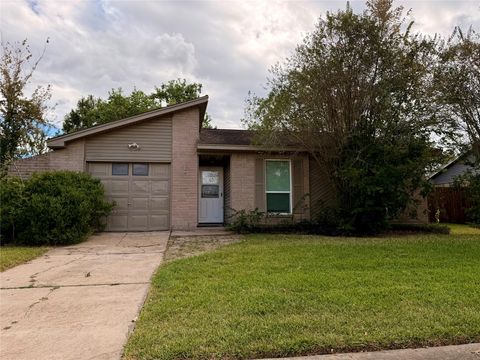 Photo of 2533 Knoxville Drive, League City, TX 77573 (MLS # 18233246)