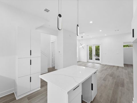 Tiny photo for 1264 Finnigan Street, Houston, TX 77020 (MLS # 42106306)