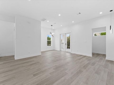 Tiny photo for 1264 Finnigan Street, Houston, TX 77020 (MLS # 42106306)