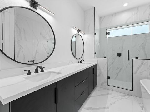 Tiny photo for 1264 Finnigan Street, Houston, TX 77020 (MLS # 42106306)