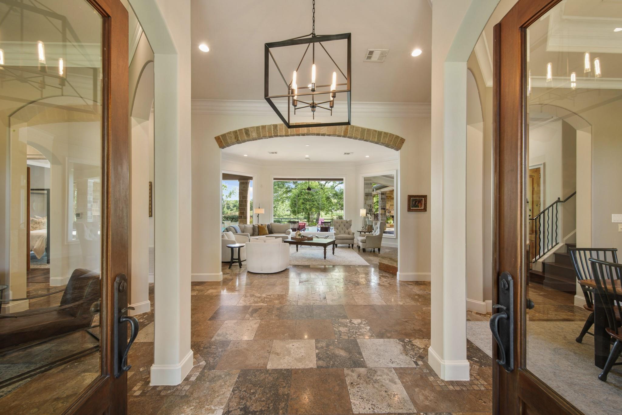 7527 Foster Island Drive