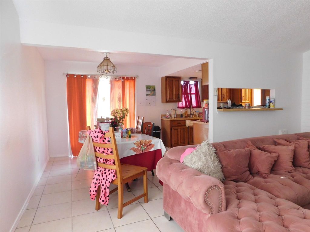 Photo of 3802 Brier Gardens Drive, Houston, TX 77082 (MLS # 6099552)