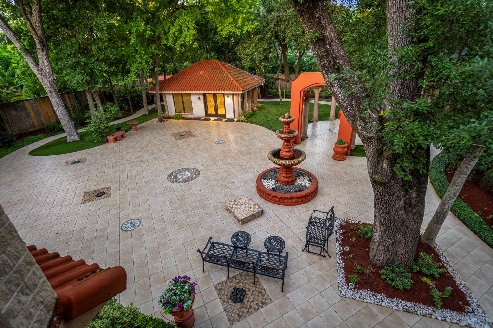 6535 Buffalo Speedway