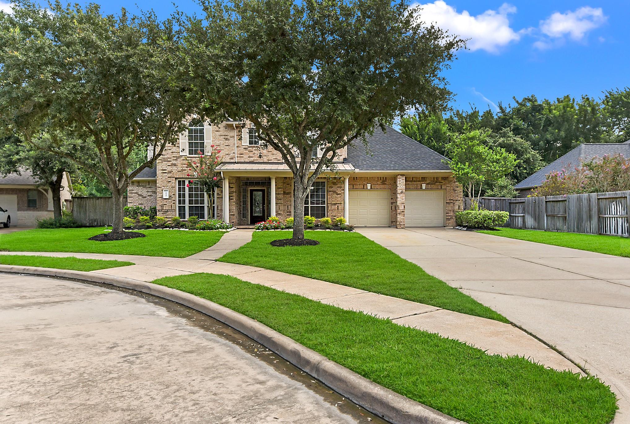 1030 Bayou Vista Court