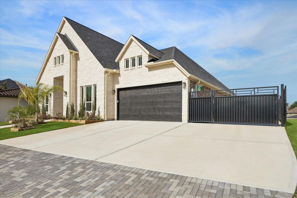 Photo of 620 Appia Drive, Kemah, TX 77565 (MLS # 59240603)