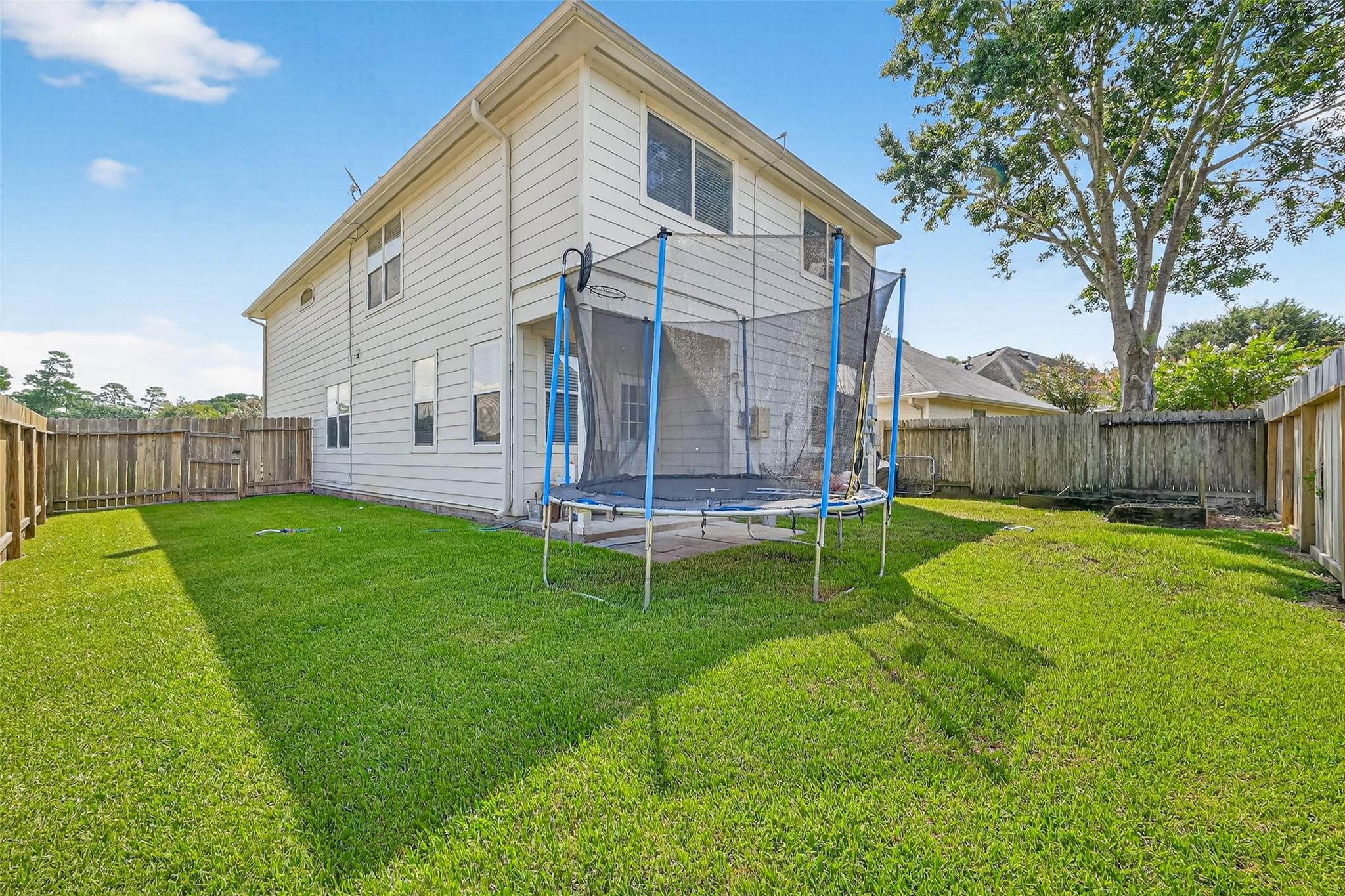 15975 W Bellefontaine Way