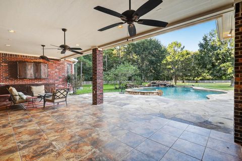 Photo of 420 Whispering Meadow, Magnolia, TX 77355 (MLS # 78205555)