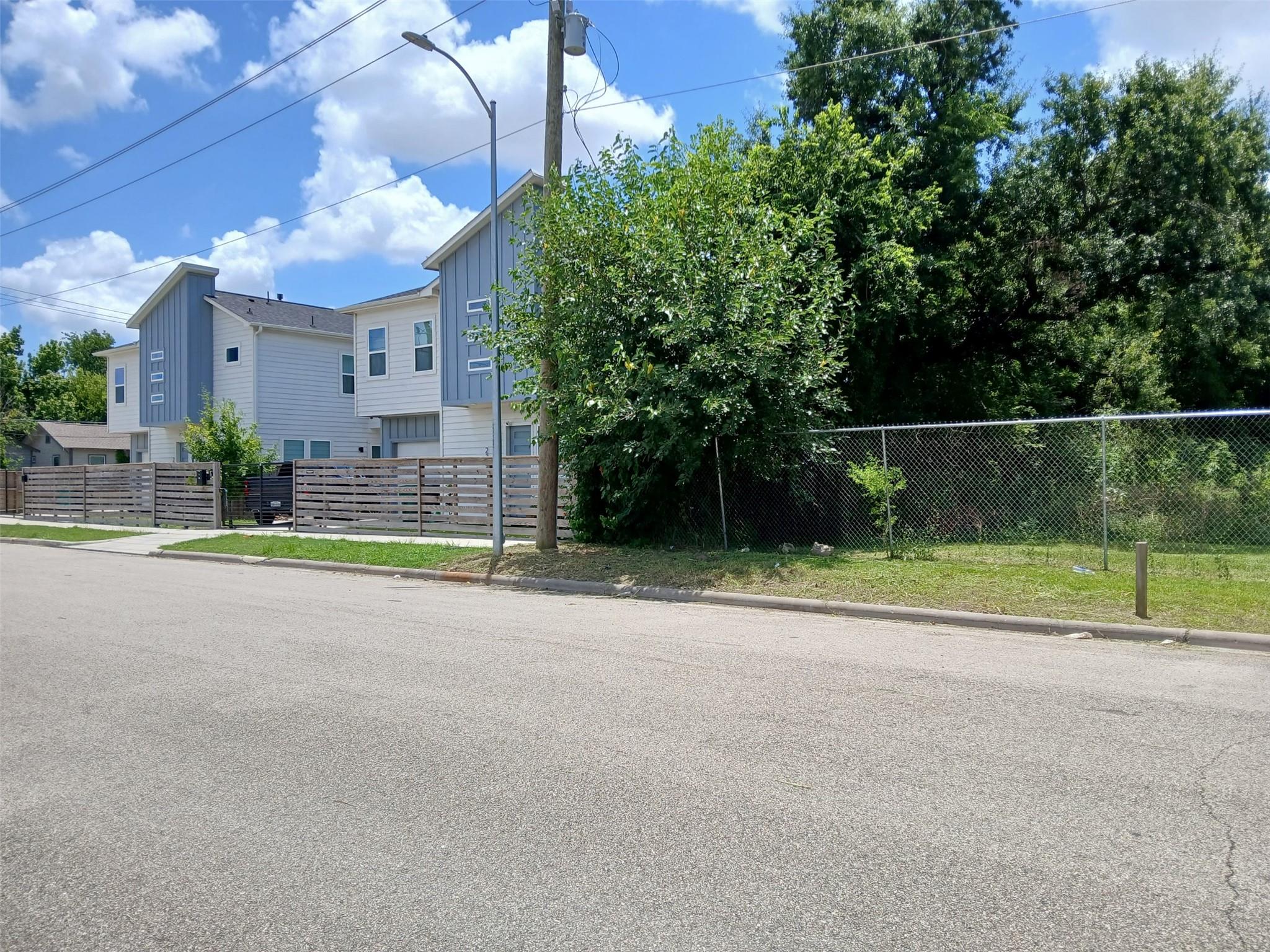 0 Lee Street