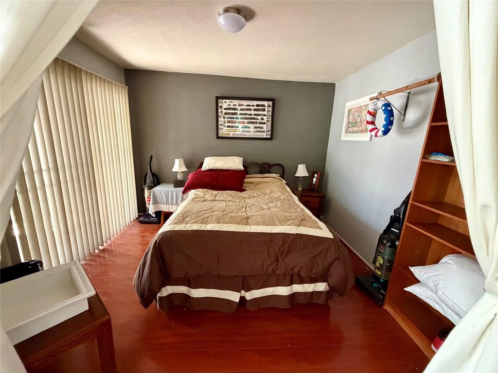 Photo of 6701 Sands Point Drive #114, Houston, TX 77074 (MLS # 46854314)