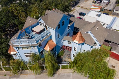 Photo of 3012 Houston Avenue Avenue, Houston, TX 77009 (MLS # 33622575)
