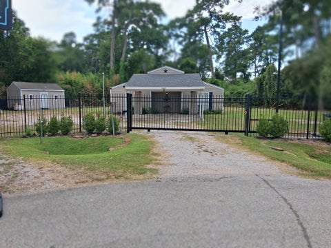 Photo of 2606 Bammel Timbers Lane, Houston, TX 77068 (MLS # 7245766)