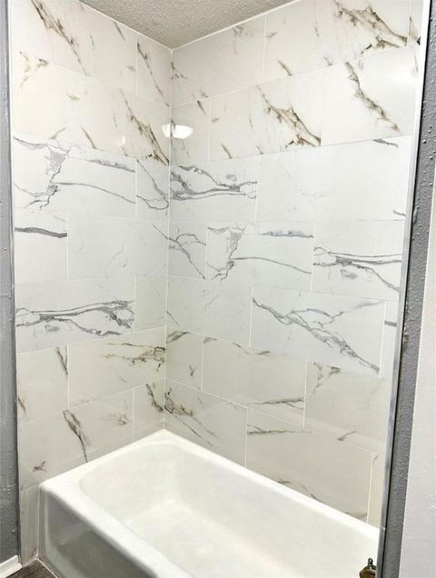 Tiny photo for 4515 Oxford Street #15, Houston, TX 77022 (MLS # 12573503)