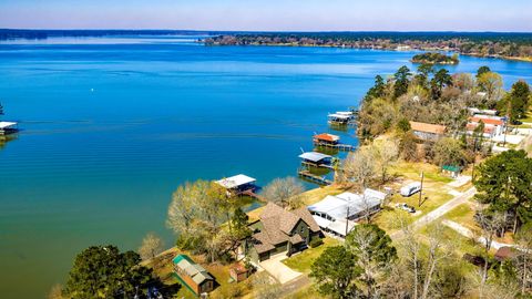 Photo of 231 North Point Rd Rd, Trinity, TX 75862 (MLS # 13399610)