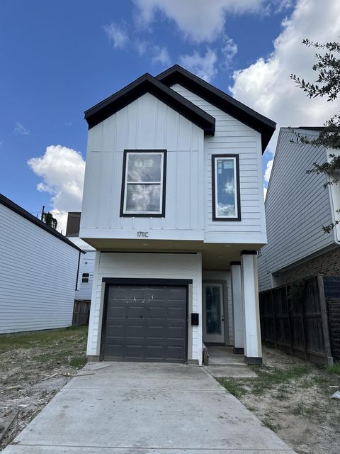 Photo of 1711 Ruth Street #C, Houston, TX 77004 (MLS # 22935295)