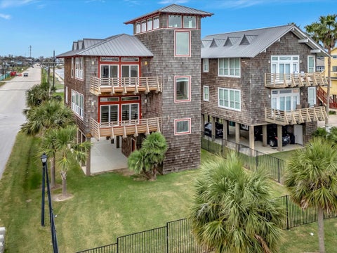 Photo of 1202 Todville Road, Seabrook, TX 77586 (MLS # 98941142)