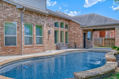 Photo of 10323 Hatcher Drive, Katy, TX 77494 (MLS # 36885164)