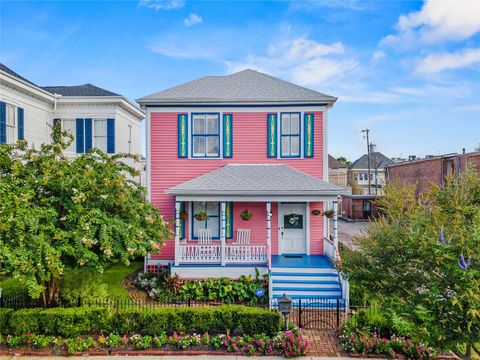 1815 Church Street Galveston TX 77550