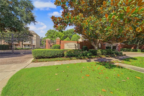 Townhouse For Rent - 2188 Bancroft Street<br/> Houston, TX 77027