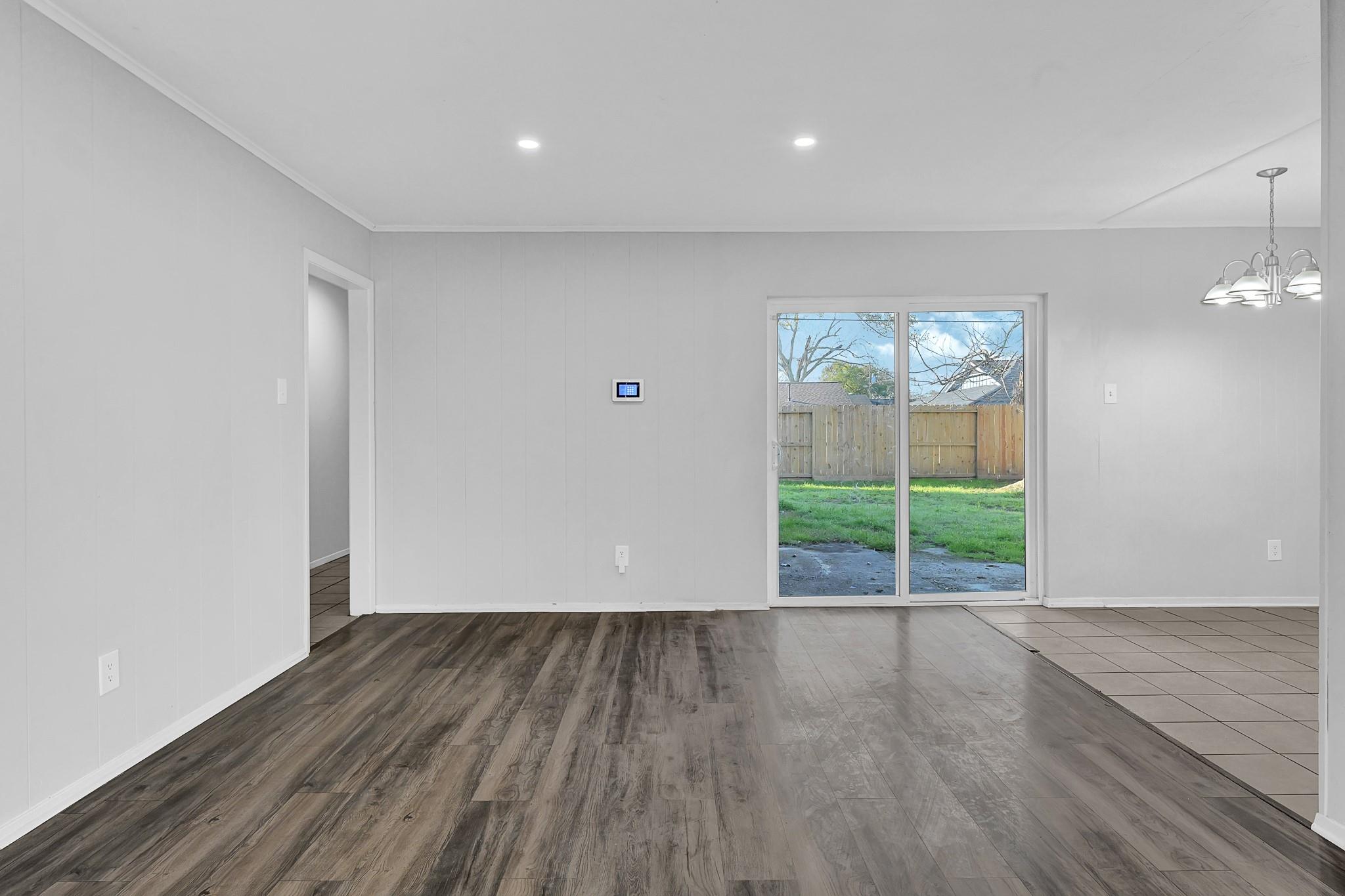 1853 El Mar Lane