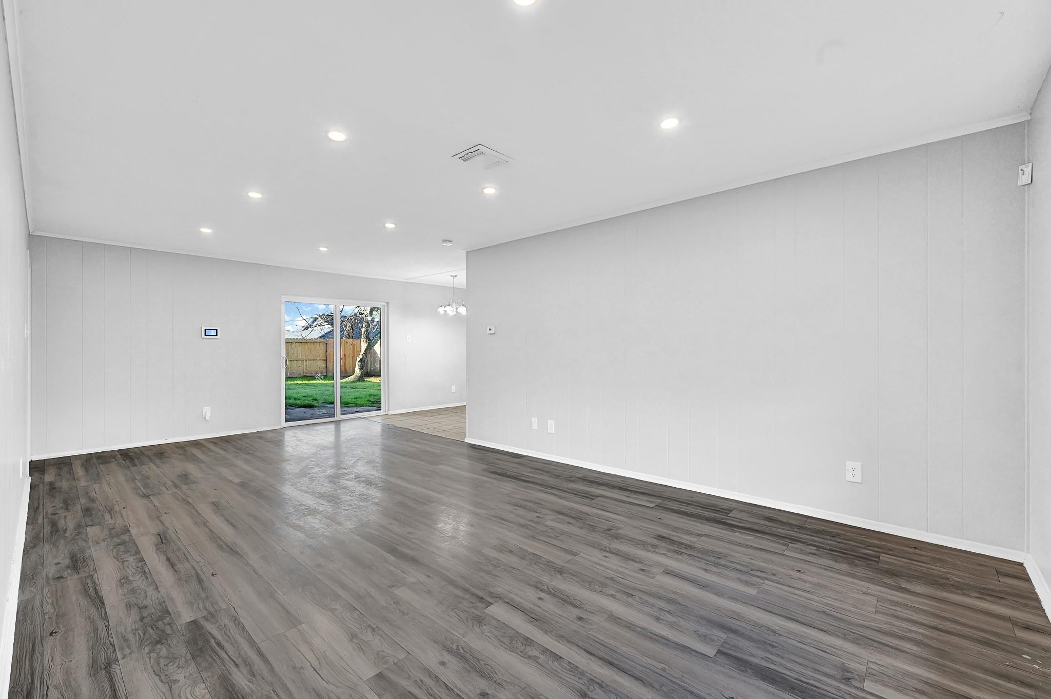 1853 El Mar Lane