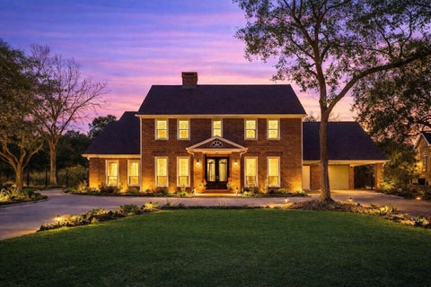 Photo of 25 The Oval Street, Sugar Land, TX 77479 (MLS # 63890077)