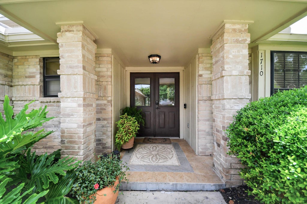 Photo of 1710 Mayweather Lane, Richmond, TX 77406 (MLS # 54204291)