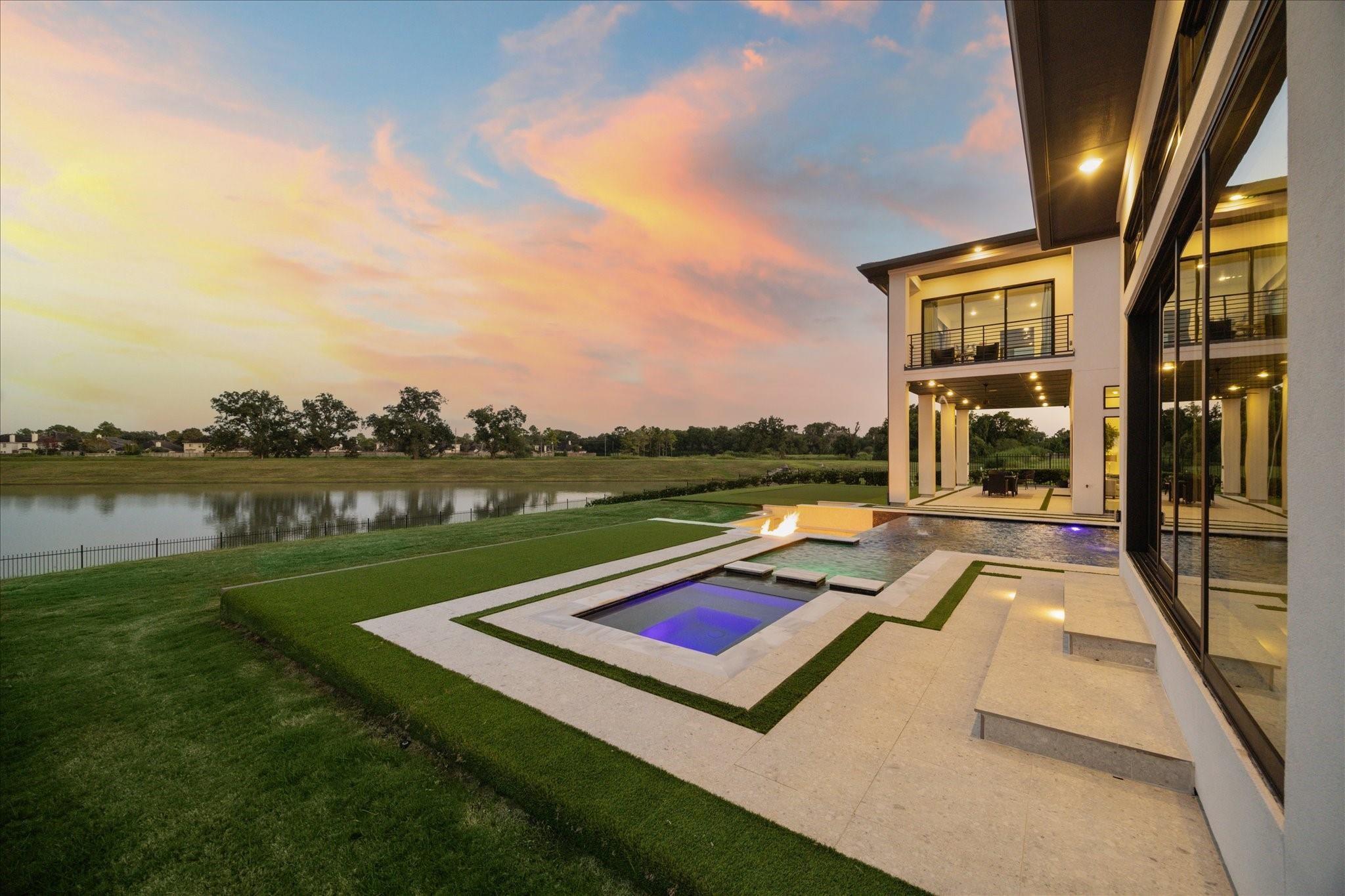 Richmond, Texas, 77469, United States, 5 Bedrooms Bedrooms, ,8 BathroomsBathrooms,Residential,Active,1990594