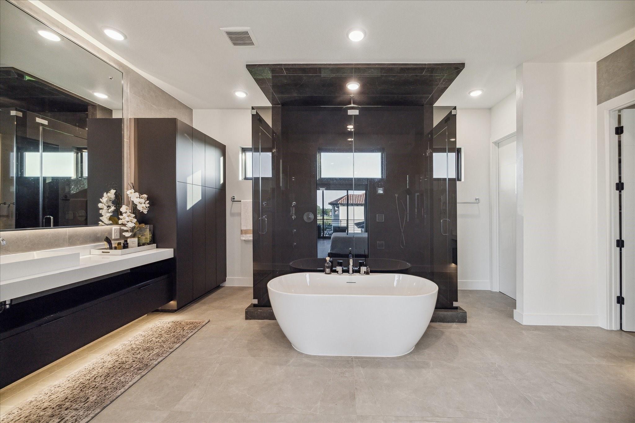 Richmond, Texas, 77469, United States, 5 Bedrooms Bedrooms, ,8 BathroomsBathrooms,Residential,Active,1990594