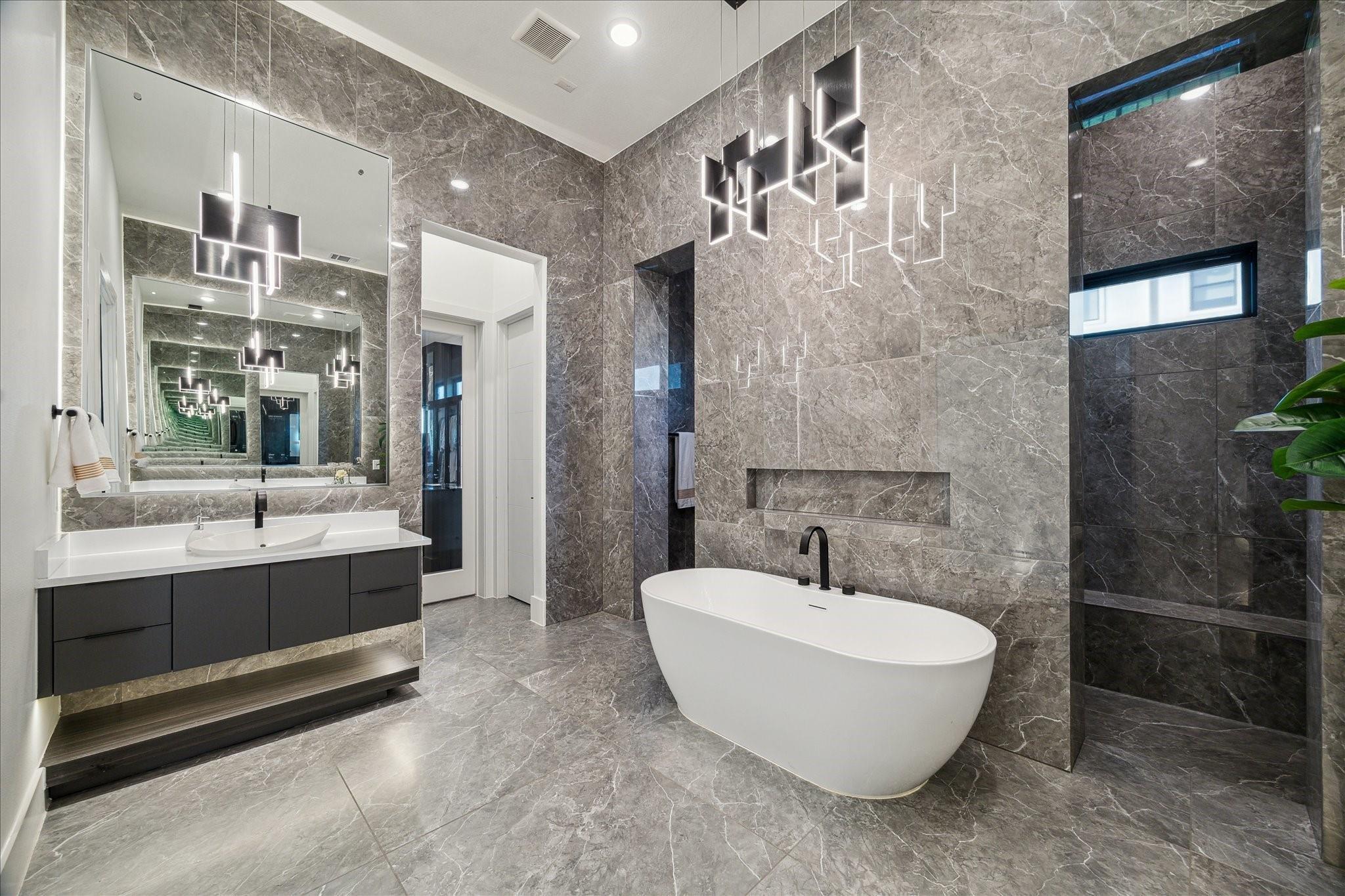Richmond, Texas, 77469, United States, 5 Bedrooms Bedrooms, ,8 BathroomsBathrooms,Residential,Active,1990594