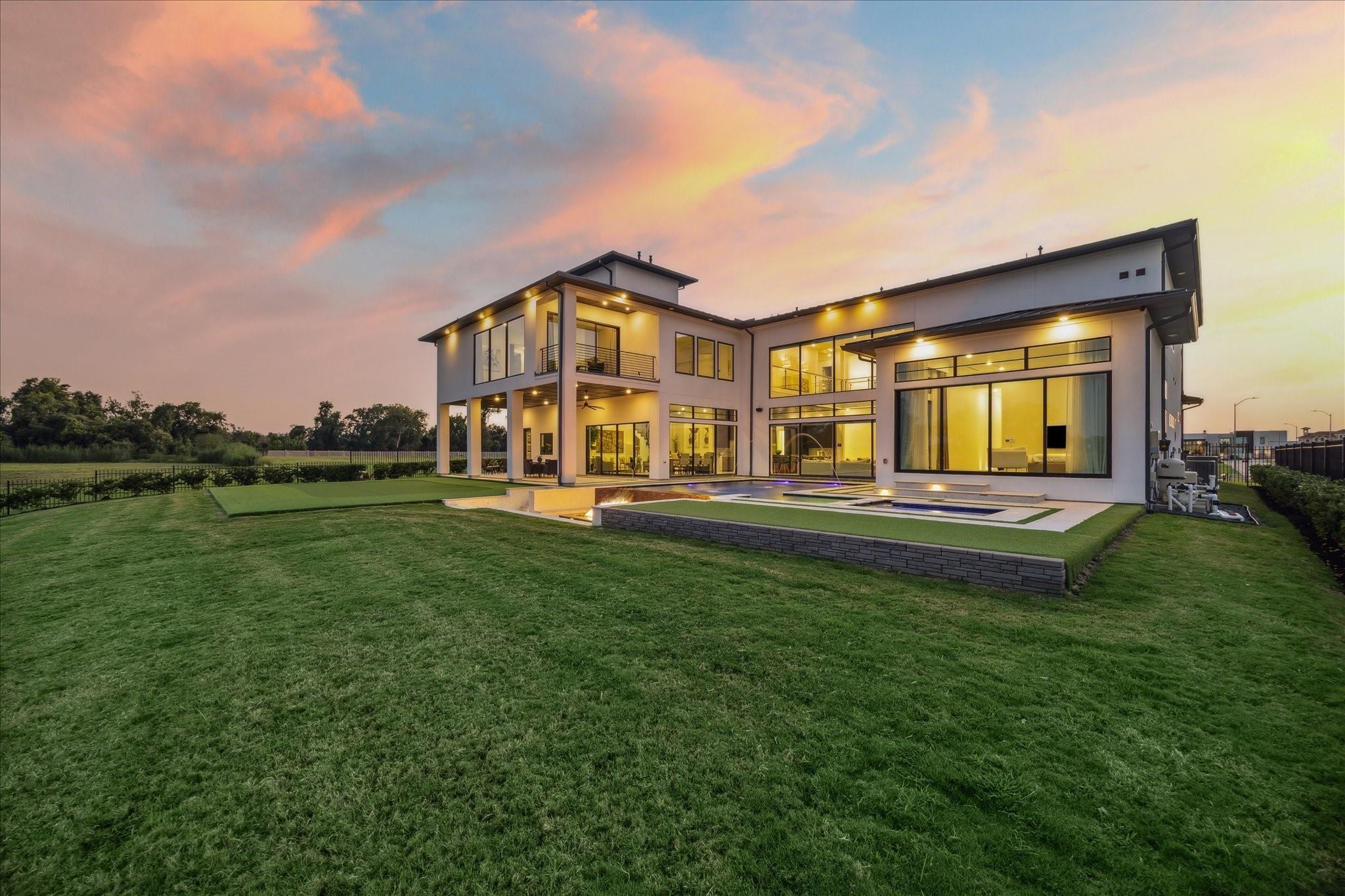 Richmond, Texas, 77469, United States, 5 Bedrooms Bedrooms, ,8 BathroomsBathrooms,Residential,Active,1990594