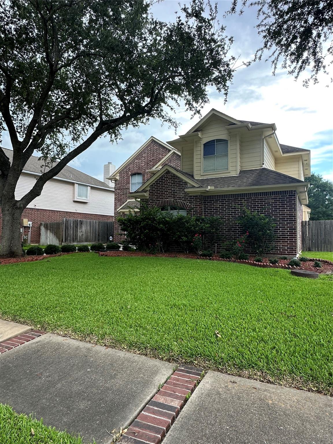 435 Leisure Drive