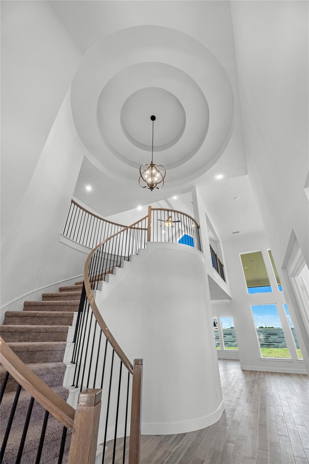 8914 Colonnade Way