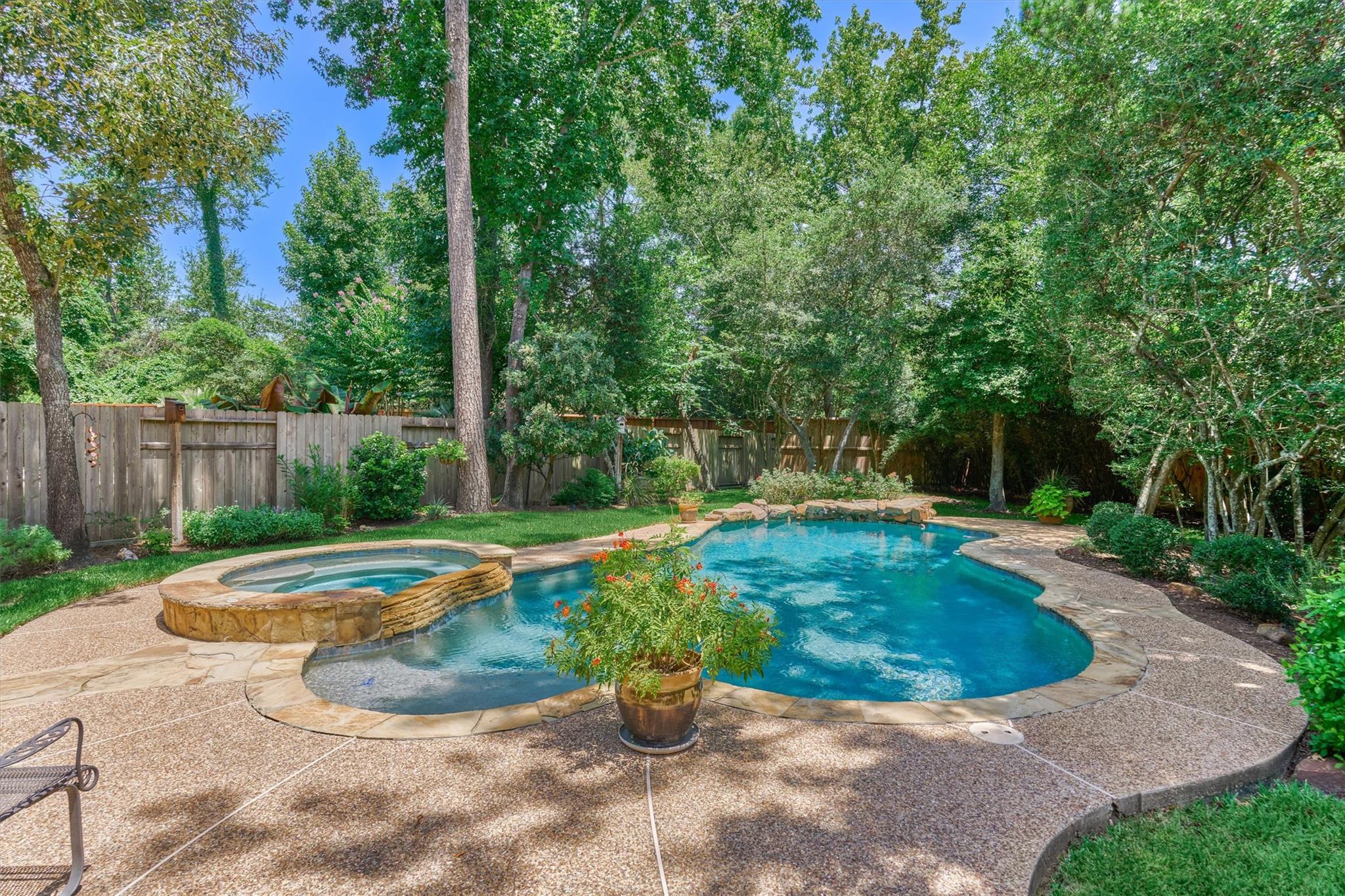 18 Split Rail Place
