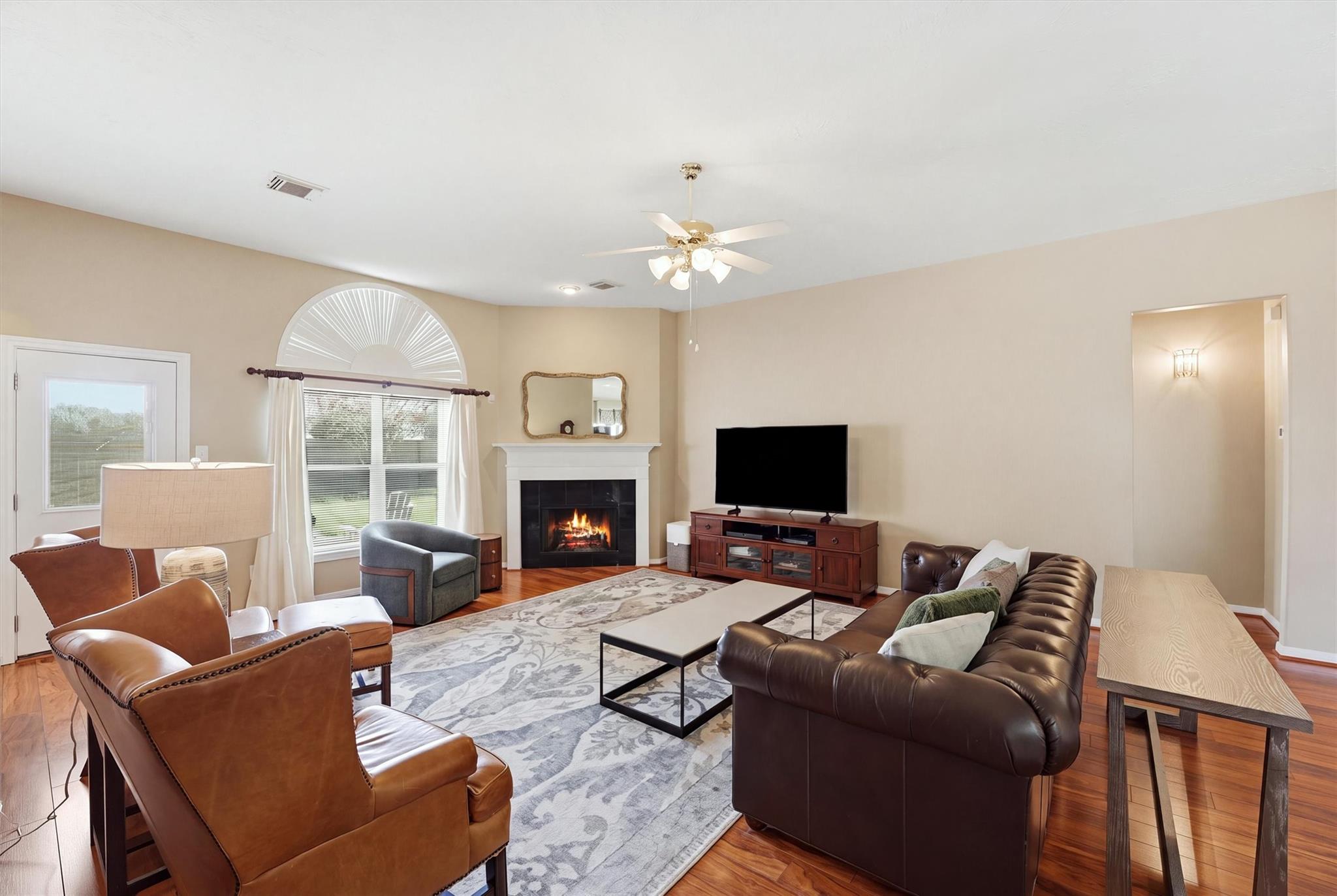 222 Meadowhill Lane