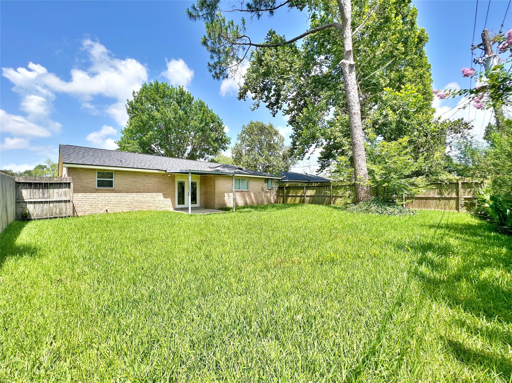 16914 David Glen Drive